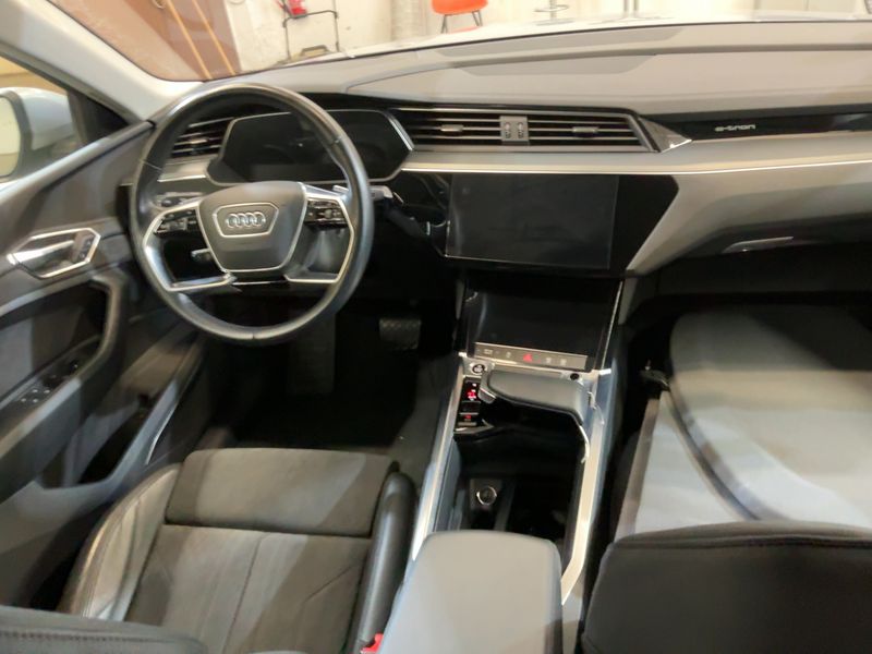 Audi e-tron Sportback 50 quattro advanced — zdjęcie 12