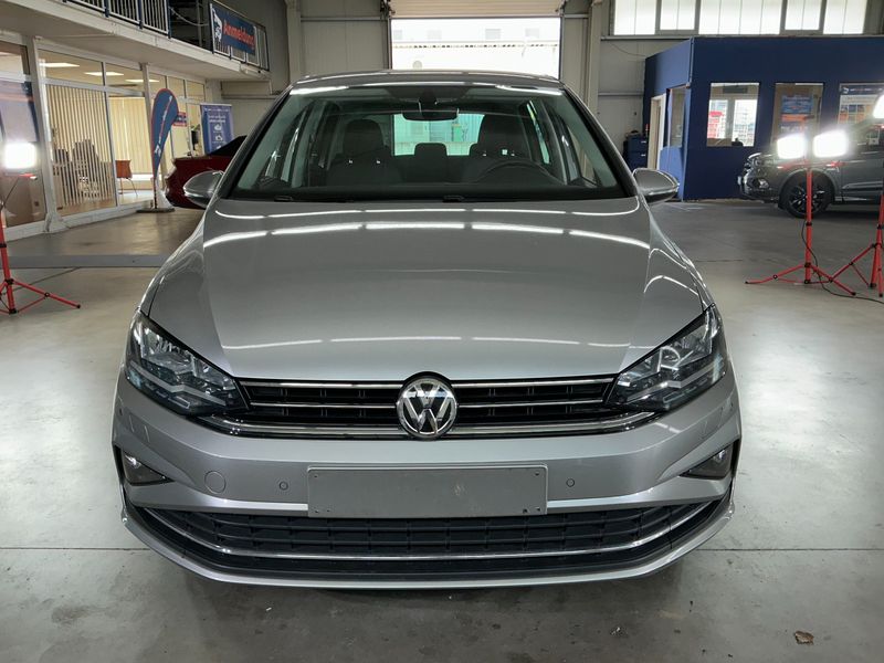 Volkswagen Golf VII Sportsvan 1.0 TSI Join — zdjęcie 9
