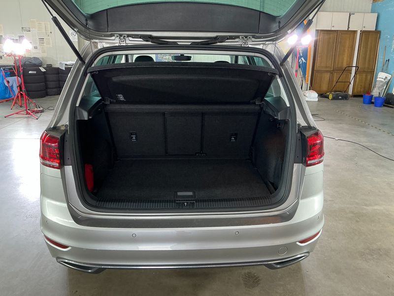 Volkswagen Golf VII Sportsvan 1.0 TSI Join — zdjęcie 10