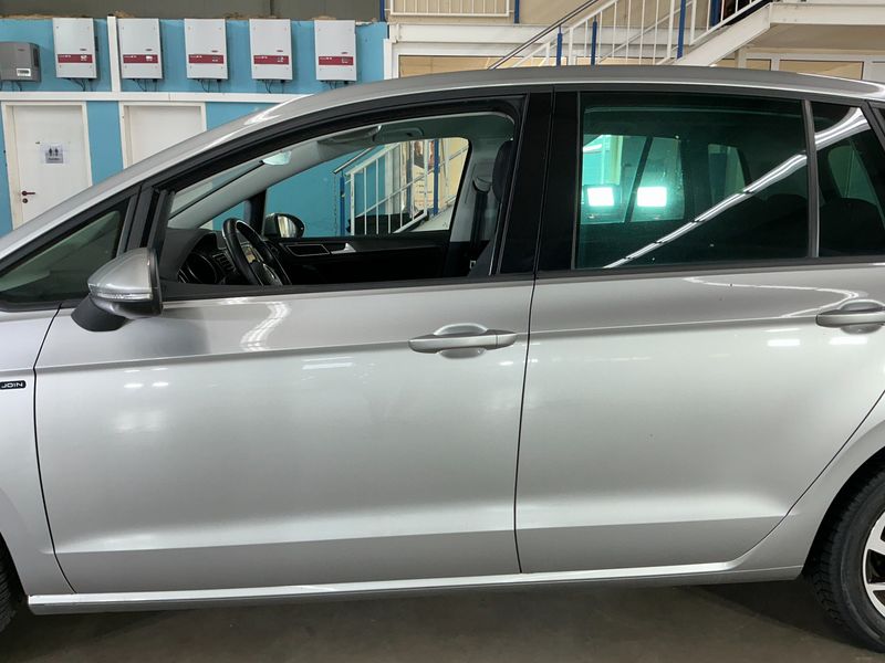 Volkswagen Golf VII Sportsvan 1.0 TSI Join — zdjęcie 4