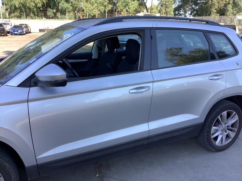 Skoda Karoq 1.0 TSI Ambition — zdjęcie 4