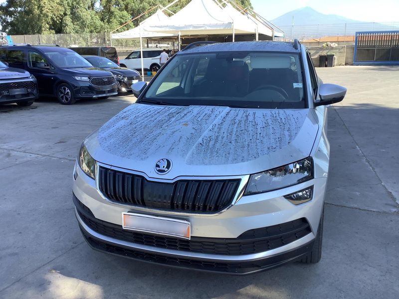 Skoda Karoq 1.0 TSI Ambition — zdjęcie 9