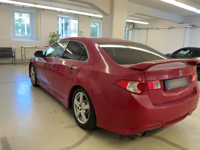 Honda Accord 2.4 VTEC Type-S Edition — zdjęcie 3