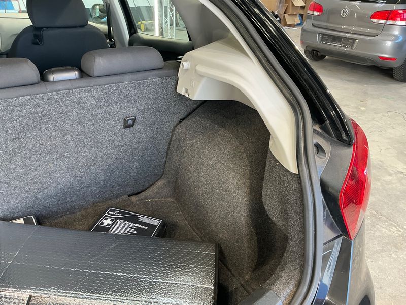 Seat Ibiza 1.2 TSI Reference 2017 – снимка 28