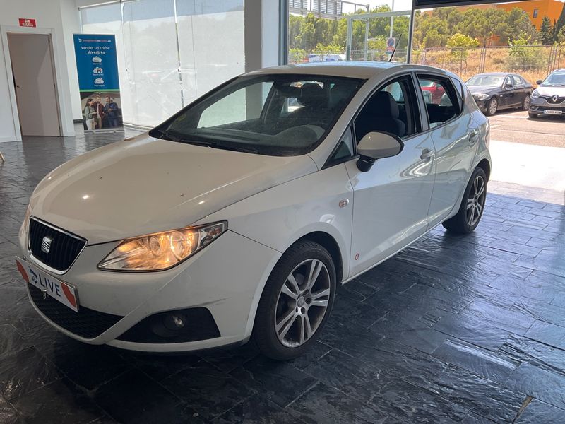Seat Ibiza 1.6 TDI Copa 2011 – снимка 1