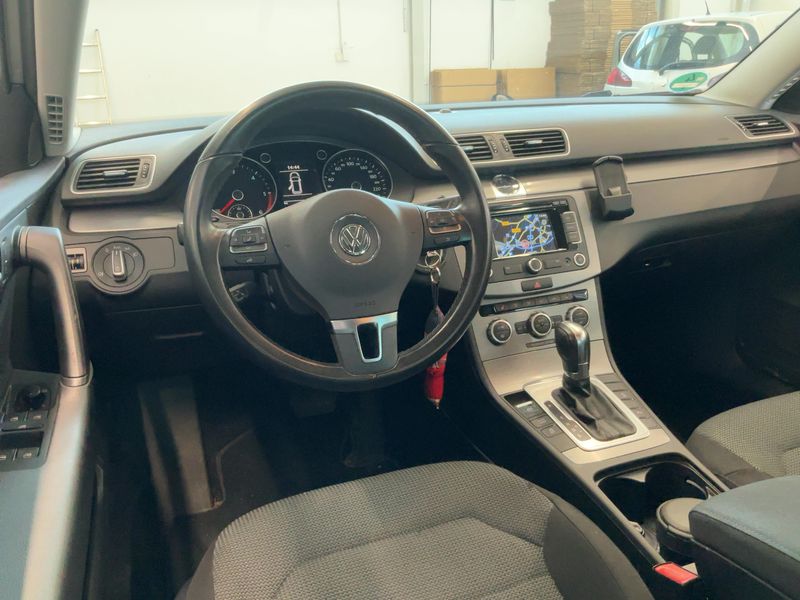 Volkswagen Passat 2.0 TDI Comfortline BlueMotion Tech 2014 – снимка 18