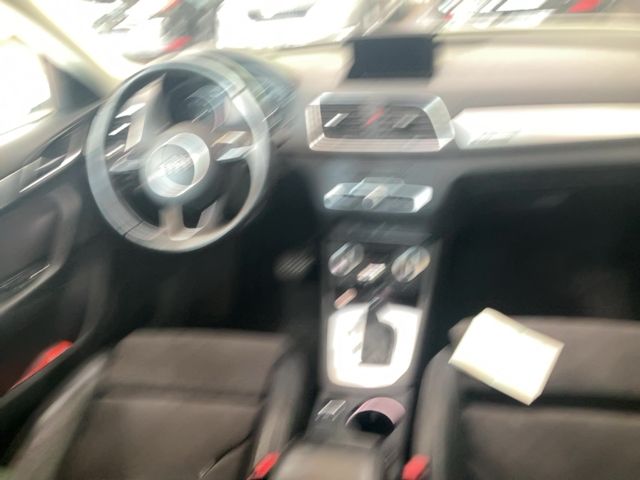 Audi Q3 2.0 TFSI quattro — zdjęcie 12