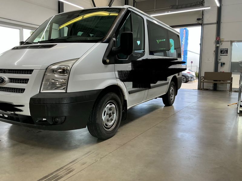 Ford Transit 2.2 TDCi FT 300 K Trend — zdjęcie 2