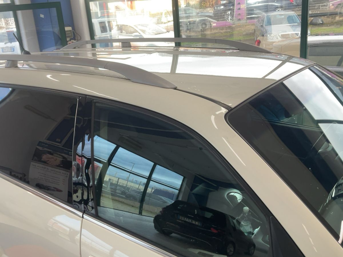 Ssangyong Rexton 2015 — photo 14