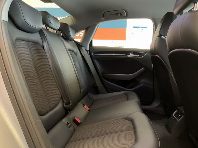 Audi A3 Limousine 2.0 TDI Design 2017 – снимка 19