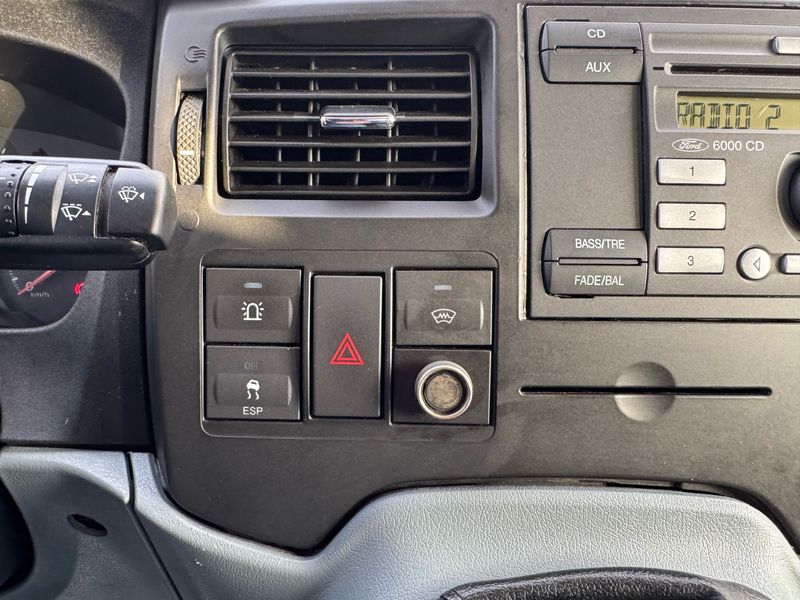 Ford Transit 2.4 TDCi FT 330 L Doppelkabine — zdjęcie 16