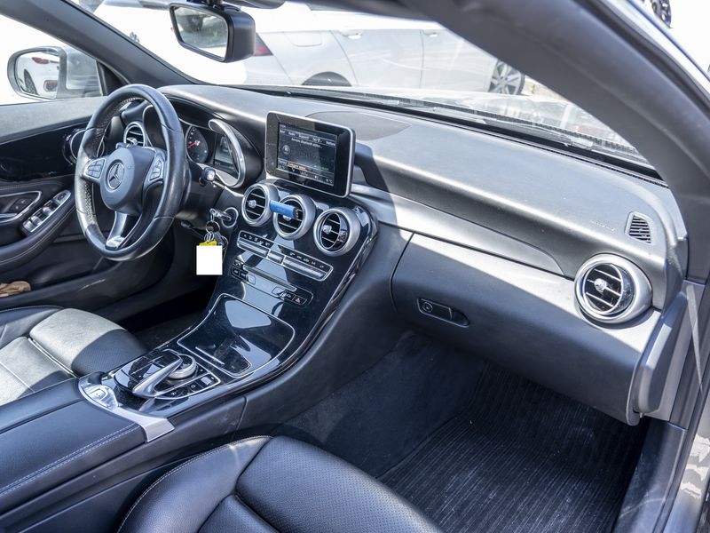Mercedes-Benz C-Klasse C 220 d Sport — zdjęcie 10