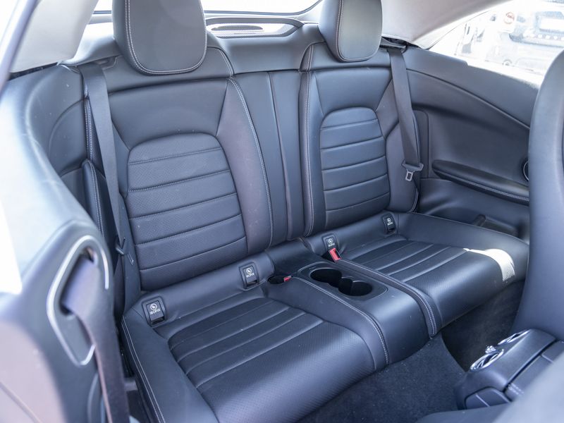Mercedes-Benz C-Klasse C 220 d Sport — zdjęcie 12