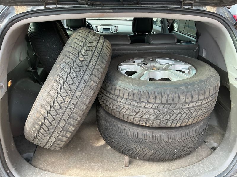 Kia Sportage 1.7 CRDi Vision 2WD 2013 – снимка 15