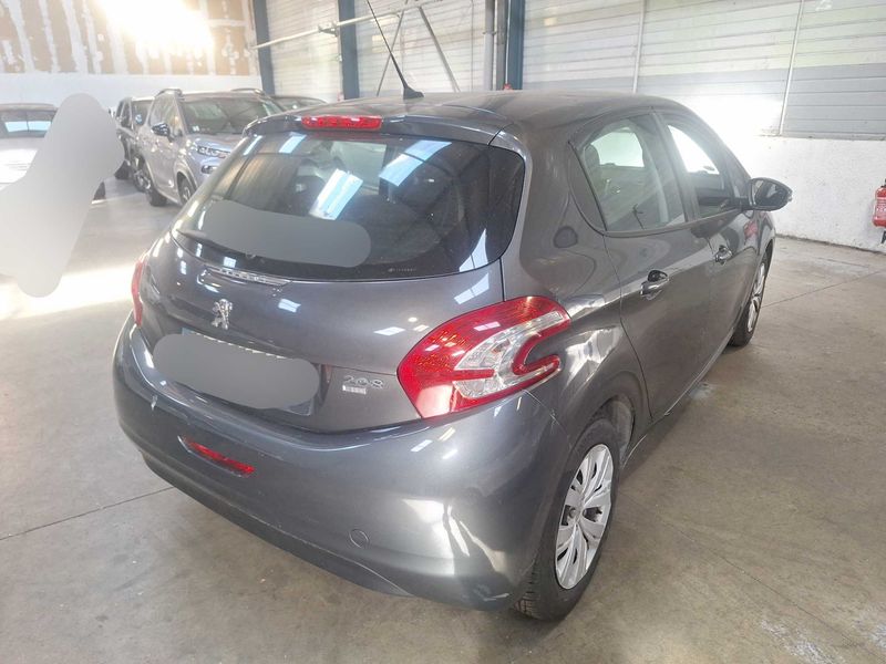 Peugeot 208 1.6 HDi Affaire Pack CD Clim Confort 2015 – снимка 5