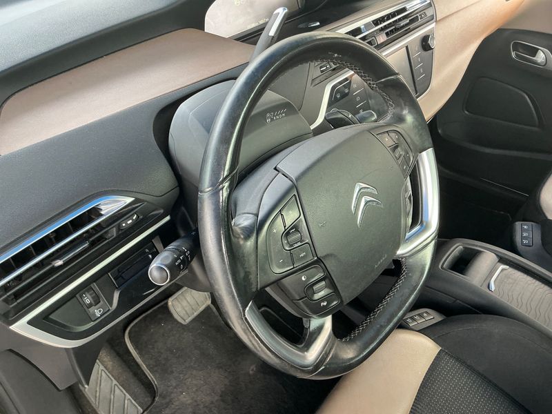 Citroen C4 Grand Picasso 2.0 Blue-HDi Exclusive 2014 – снимка 34