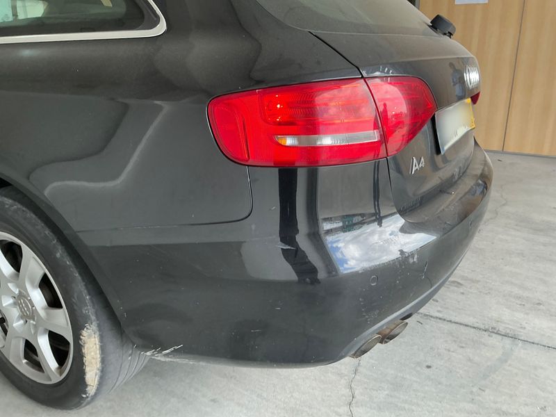 Audi A4 2.0 TDI 2009 – снимка 29