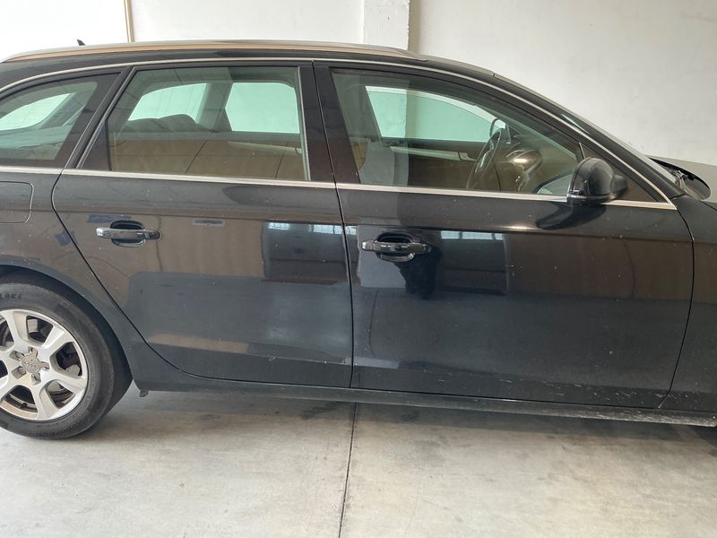 Audi A4 2.0 TDI 2009 – снимка 10