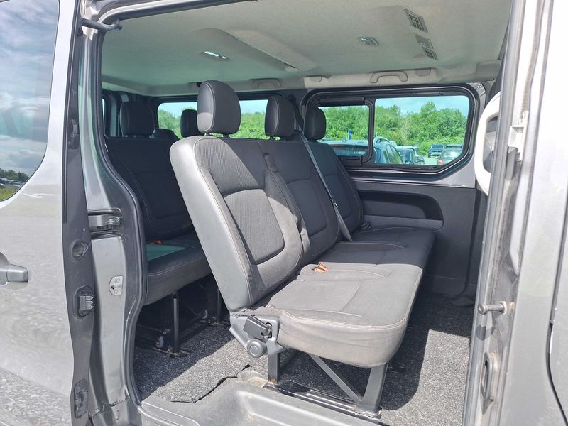 Renault Trafic 1.6 dCi Energy L2H1 3,0t 8/9 Sièges Zen — zdjęcie 14