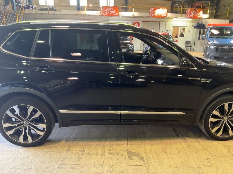 Volkswagen Tiguan Allspace 2.0 TDI Highline 4Motion — zdjęcie 7