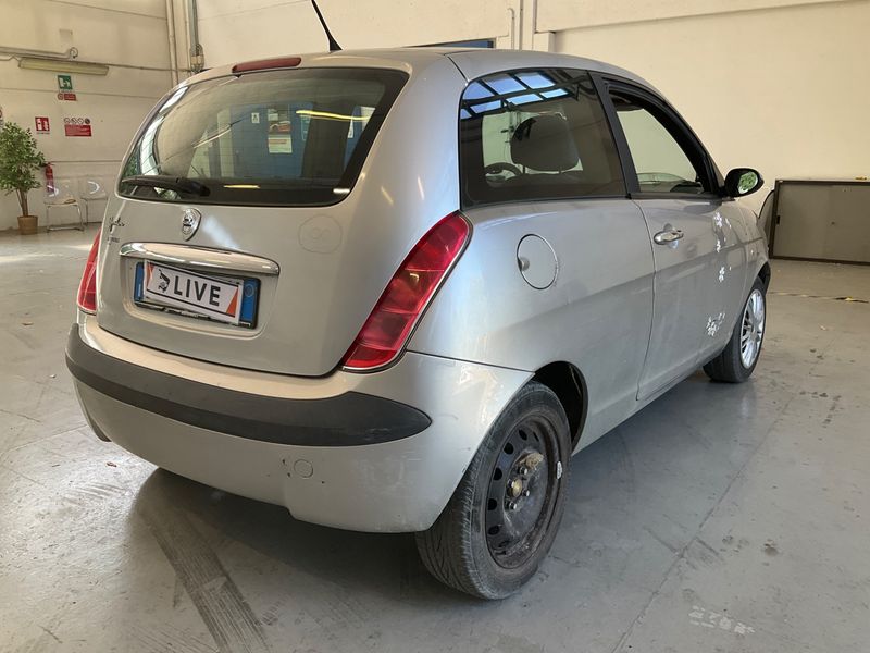 Lancia Ypsilon 1.2 Argento 2006 – снимка 2