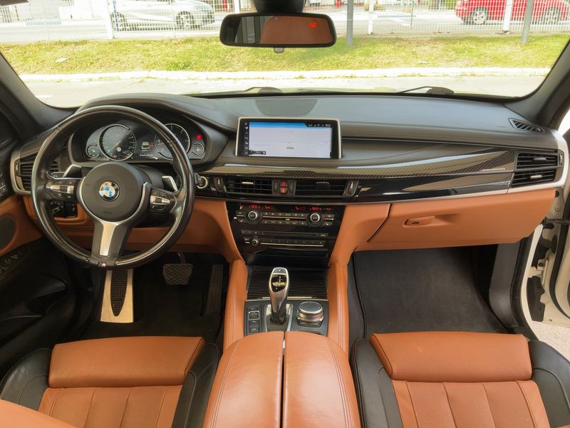 BMW X6 xDrive 30d — zdjęcie 12