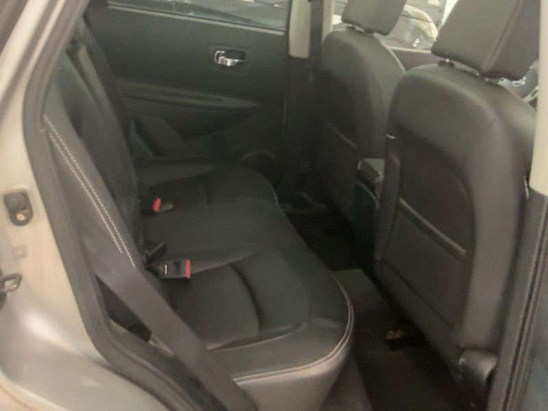 Nissan Qashqai+2 1.6 dCi Tekna 4x4 2013 – снимка 19