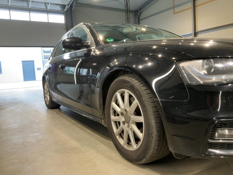 Audi A4 2.0 TDI Attraction 2013 – снимка 12