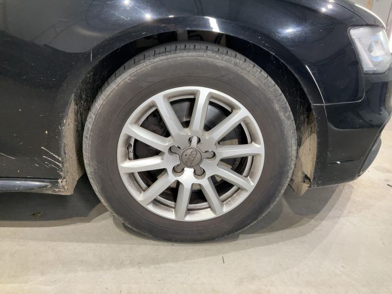 Audi A4 2.0 TDI Attraction 2013 – снимка 11