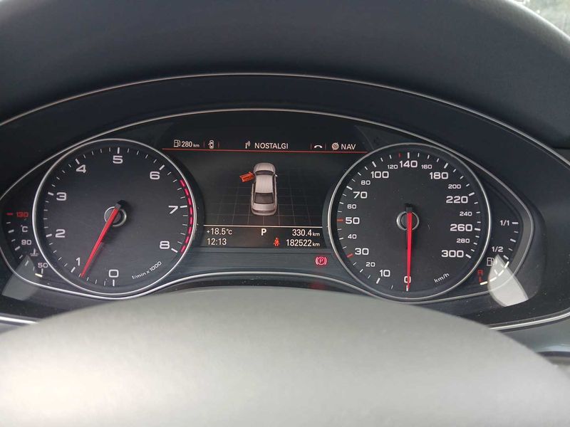 Audi A6 2.8 V6 FSI quattro — zdjęcie 12