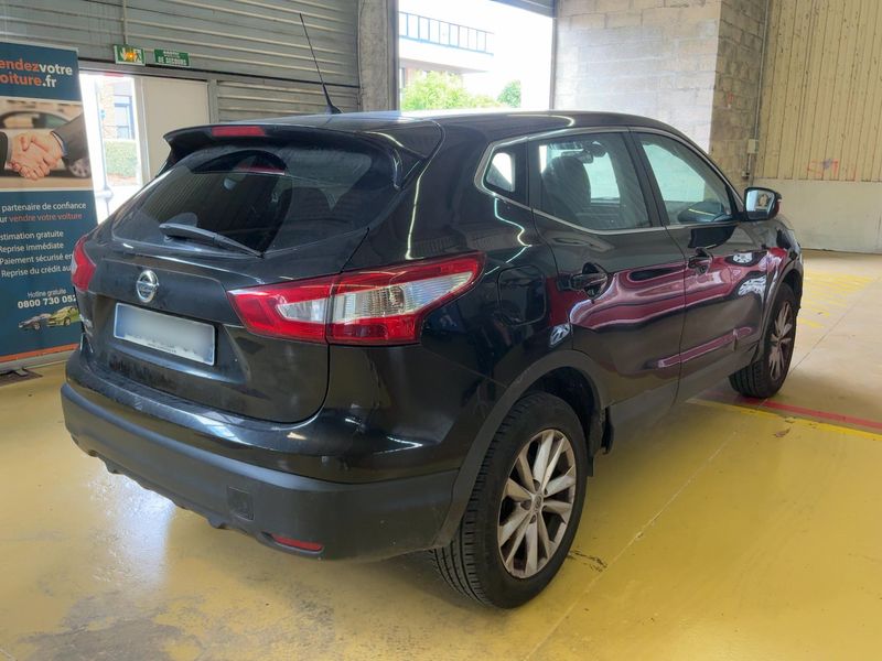 Nissan Qashqai 1.2 Visia — zdjęcie 6