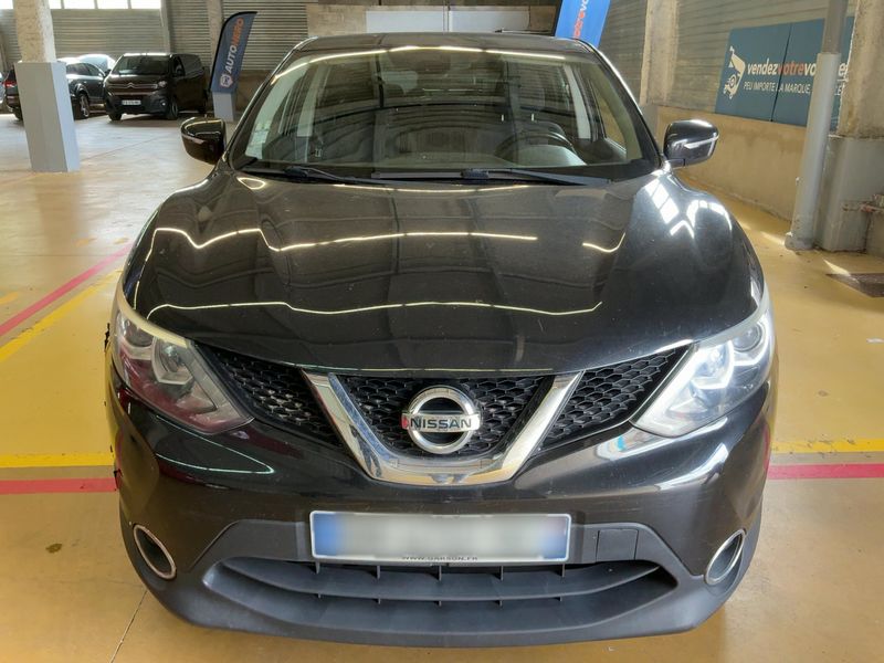 Nissan Qashqai 1.2 Visia — zdjęcie 9