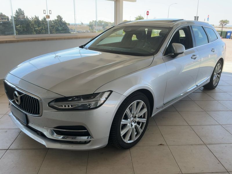 Volvo V90