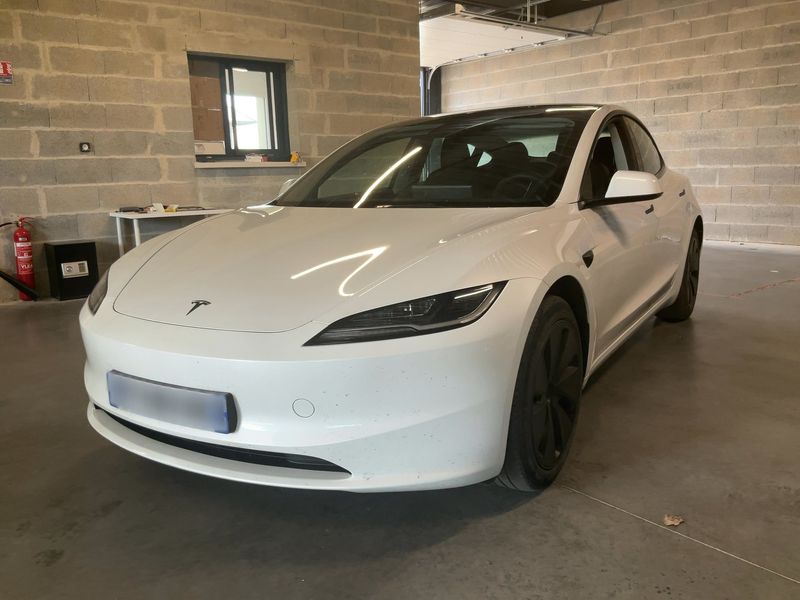 Tesla Model 3 Standard Range