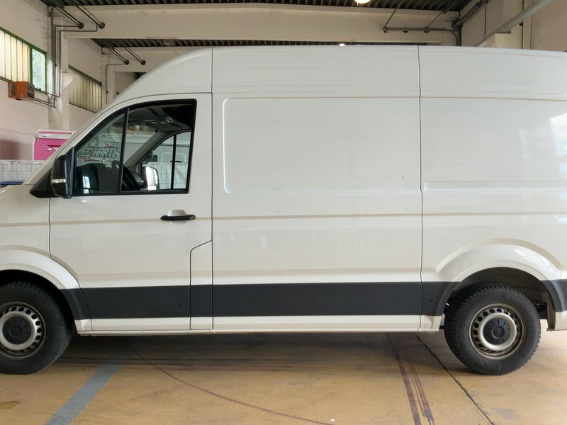 Volkswagen Crafter 2.0 TDI Kasten 35 mittellang Hochdach FWD — zdjęcie 4