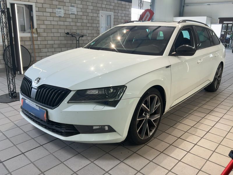 Skoda Superb 2.0 TSI SportLine — zdjęcie 1