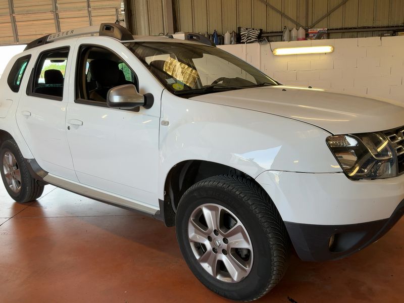 Dacia Duster 1.5 dCi Prestige 4x2 2016 – снимка 12