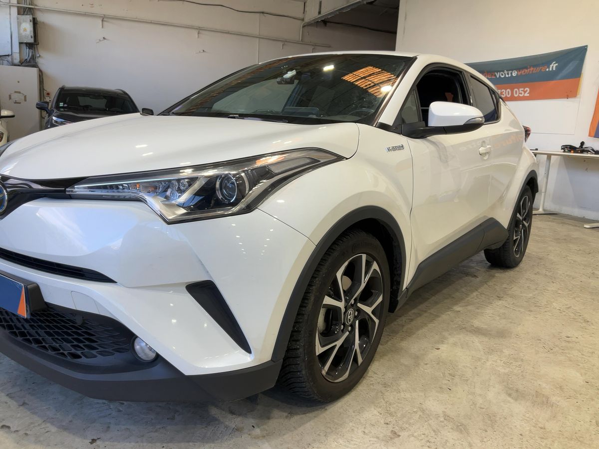 Toyota C-HR d'occasion