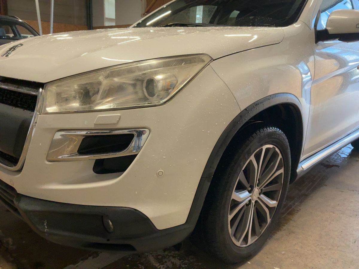 Peugeot 4008 1.8 HDi