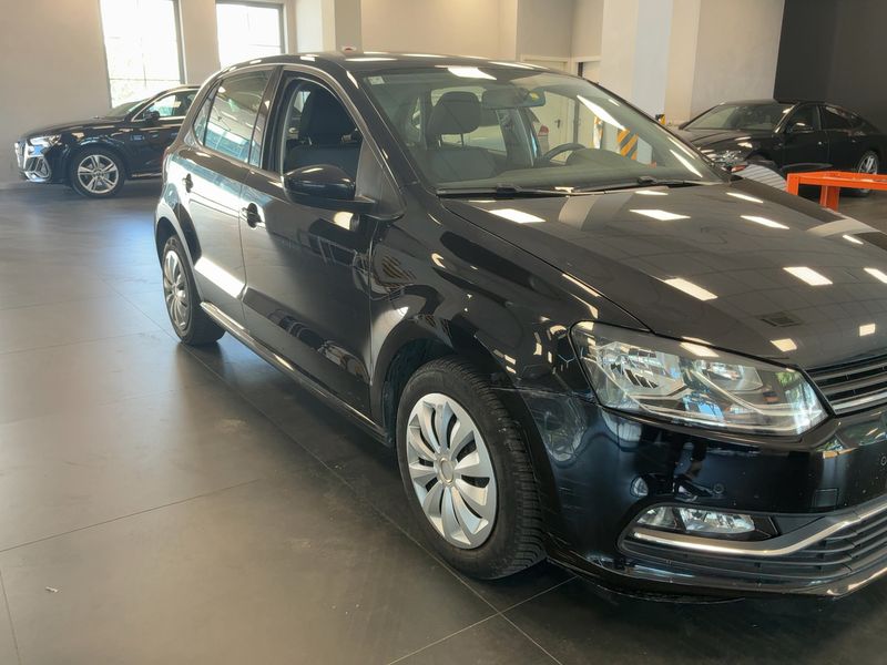 Volkswagen Polo 1.0 Comfortline 2016 – снимка 12