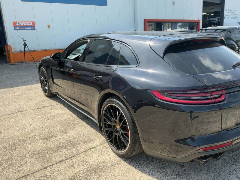 Porsche Panamera Sport Turismo 4 — zdjęcie 3