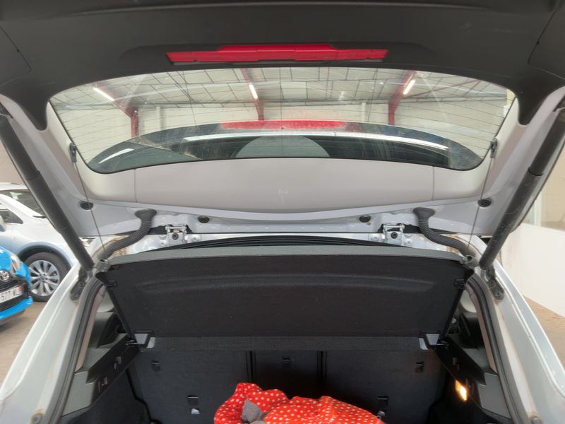 BMW 2er 218d Active Tourer Lounge — zdjęcie 10