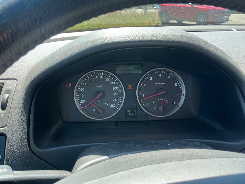 Volvo S40 2.4 Momentum — zdjęcie 4