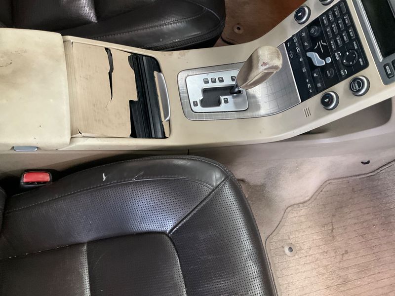 Volvo XC70 2.4 D5 Summum AWD 2008 – снимка 27