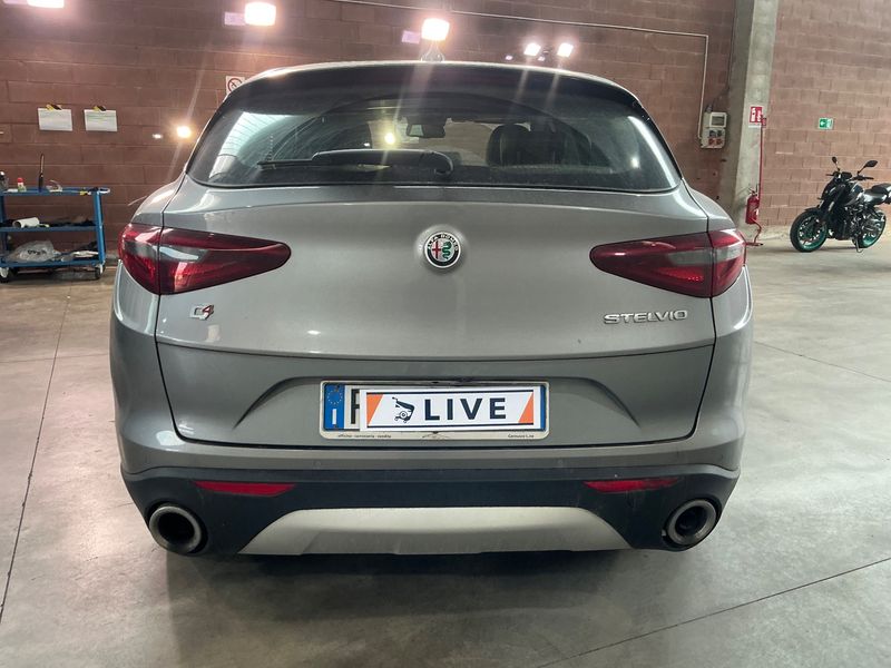 Alfa Romeo Stelvio 2.2 JTDM Super Q4 — zdjęcie 5