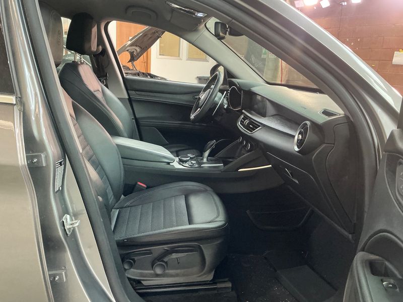Alfa Romeo Stelvio 2.2 JTDM Super Q4 — zdjęcie 11