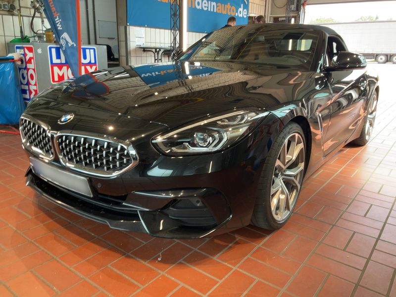 BMW Z4 sDrive 20i Sport Line