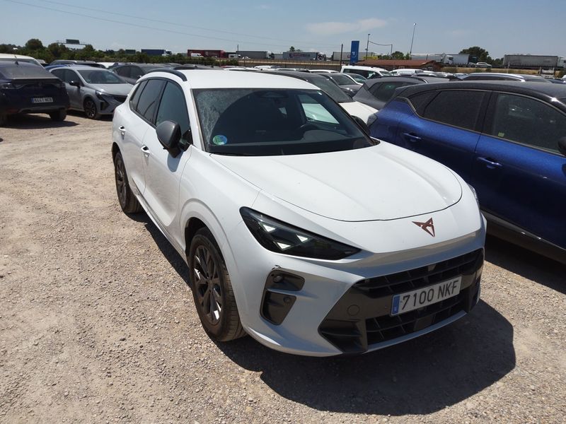 Cupra Terramar 1.5 eTSI — zdjęcie 2