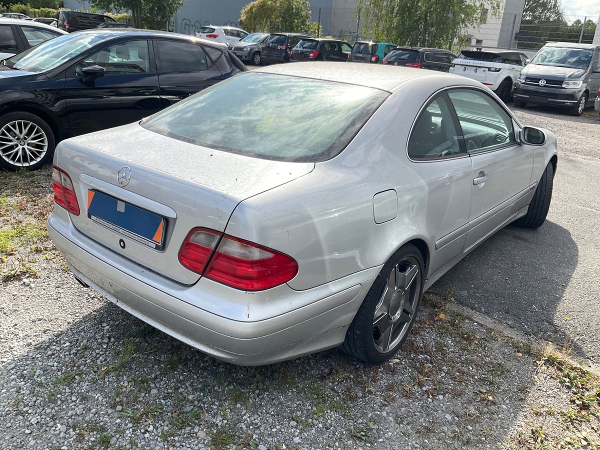 Mercedes-Benz CLK-Klasse CLK 200 Elegance