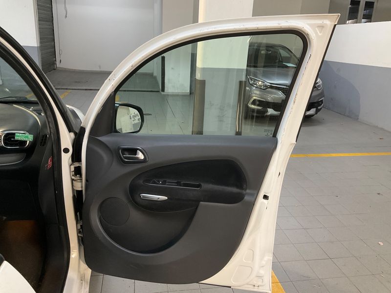 Citroen C3 Picasso 1.6 Blue-HDi Exclusive 2015 – снимка 35